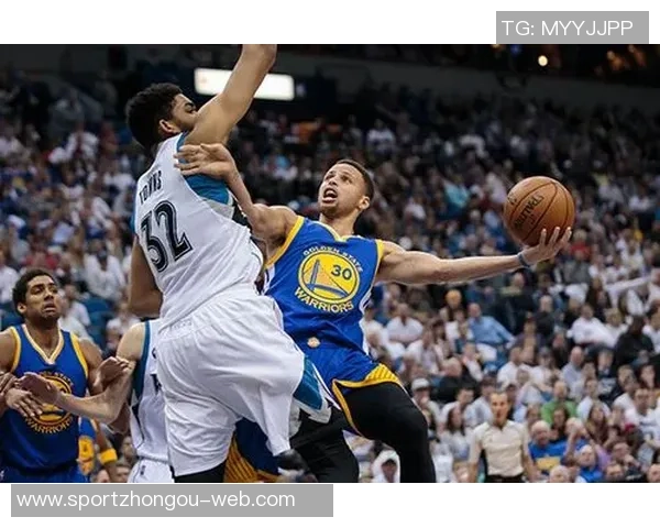 张佳玮分析勇士战术库里与巴特勒传切配合不依赖持球进攻 张佳玮分析勇士战术库里与巴特勒传切配合不依赖持球进攻